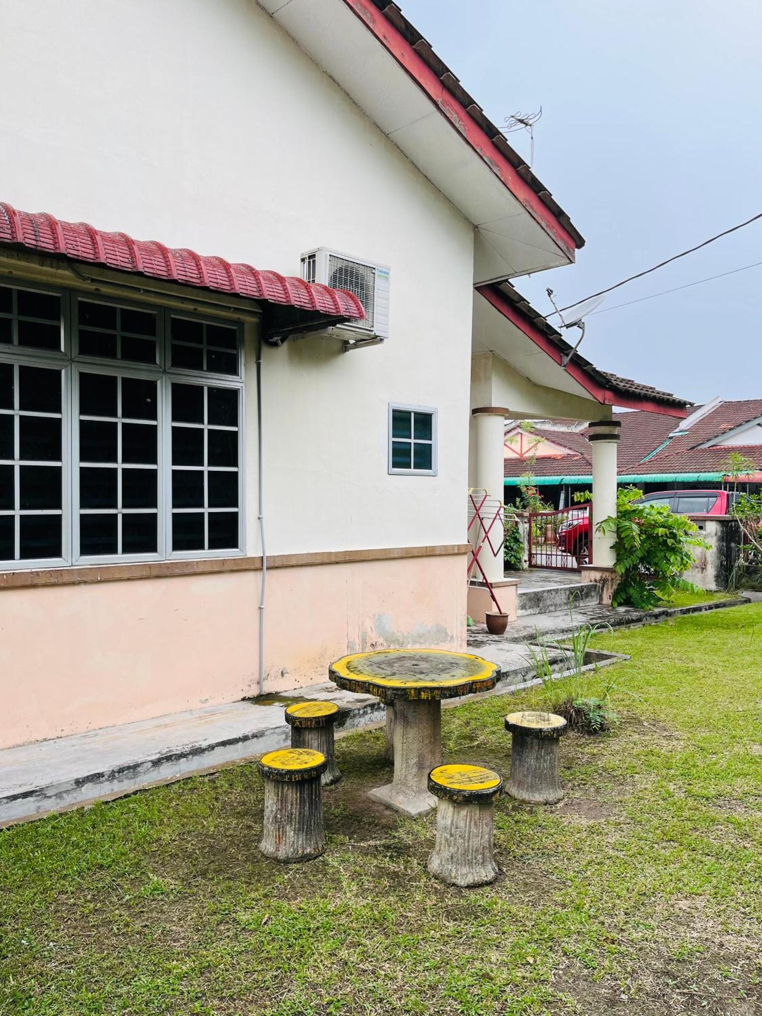 Sofea Homestay 이포 외부 사진