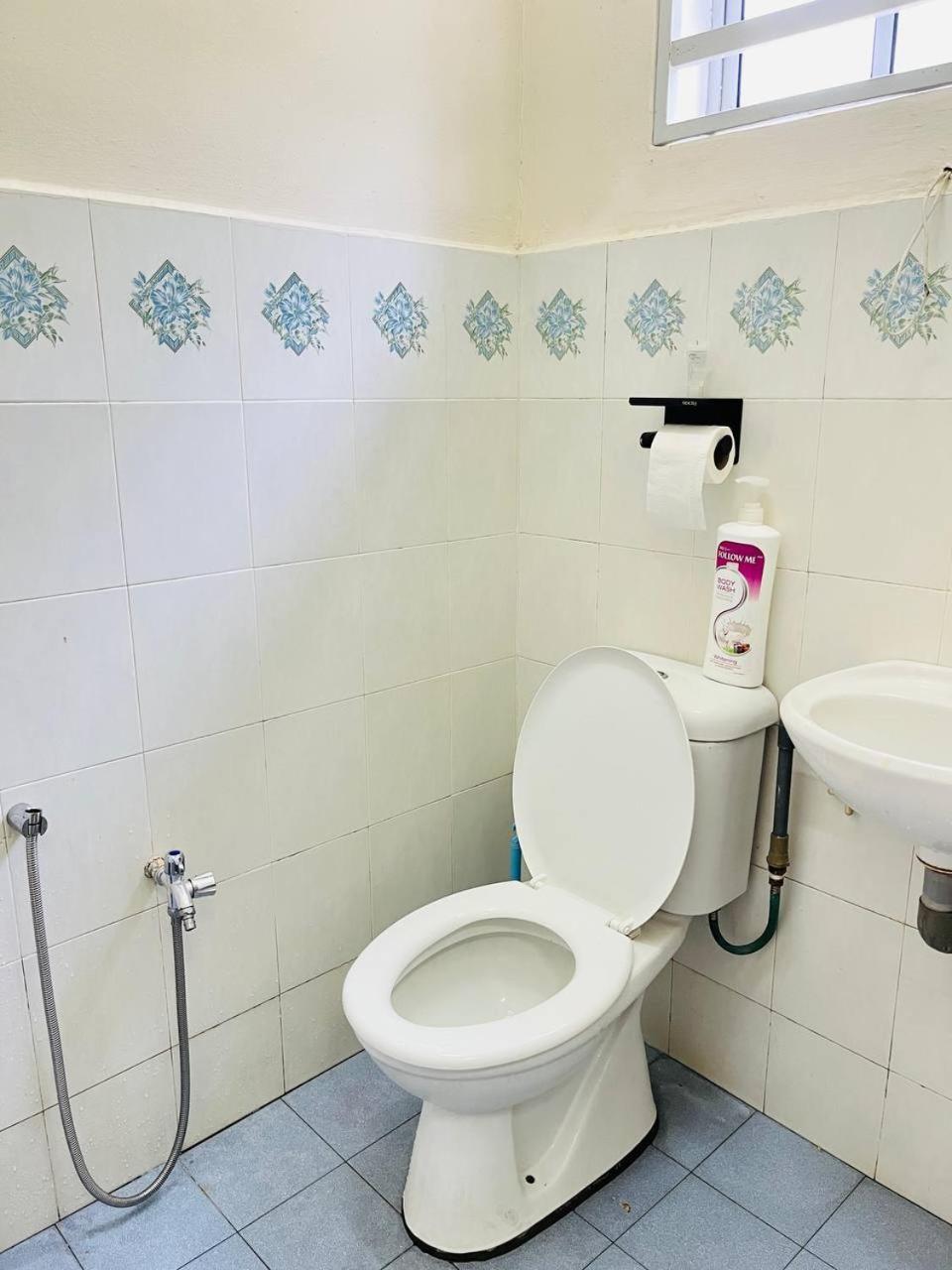 Sofea Homestay 이포 외부 사진